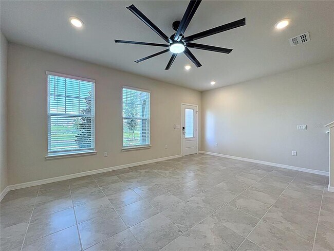 Building Photo - 6322 Tabebuia Pkwy