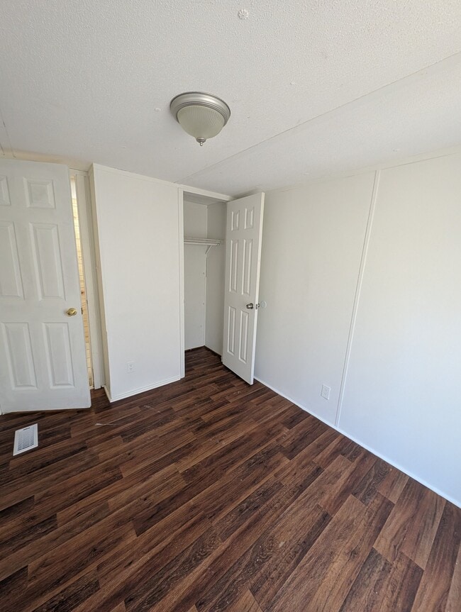Building Photo - 245 Private Rd 4368