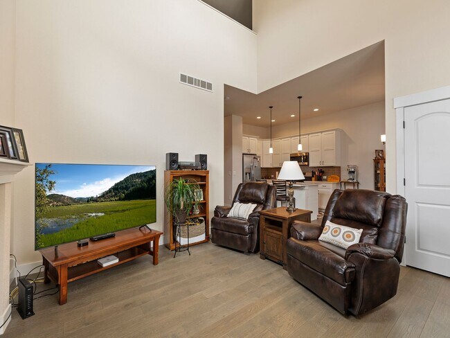 Building Photo - 2443 Trio Falls Dr