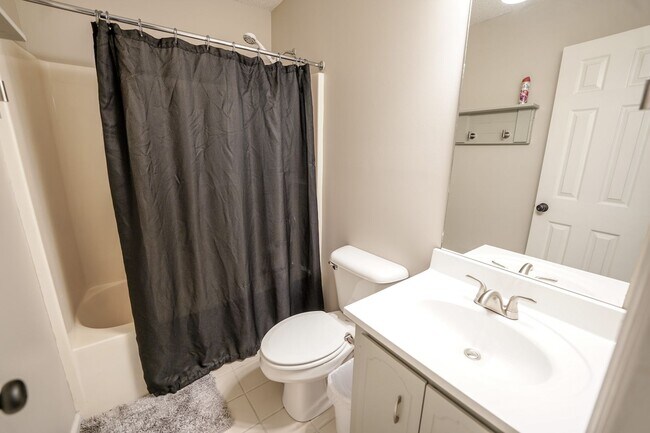 Building Photo - Coming Available!