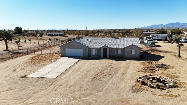 Building Photo - 7415 La Mesa Rd