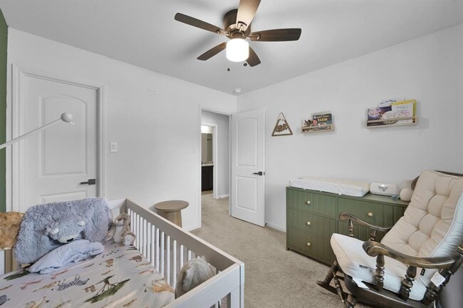 Building Photo - 22510 Red Sparrow Dr