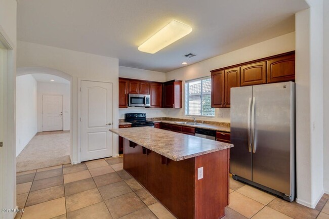 Building Photo - Gorgeous 4 Bed Home in Phoenix AZ in Roger...