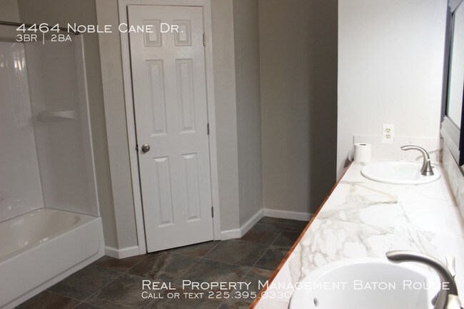 Building Photo - Home in Sugar Mill Ridge