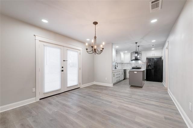 Building Photo - 227 Carolyn Dr