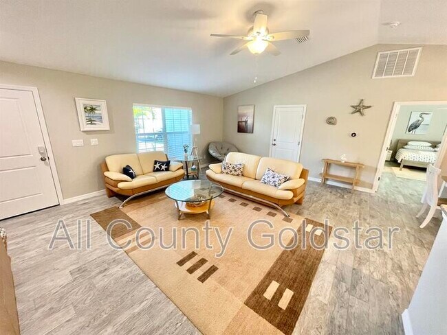 Building Photo - 6253 Magee St