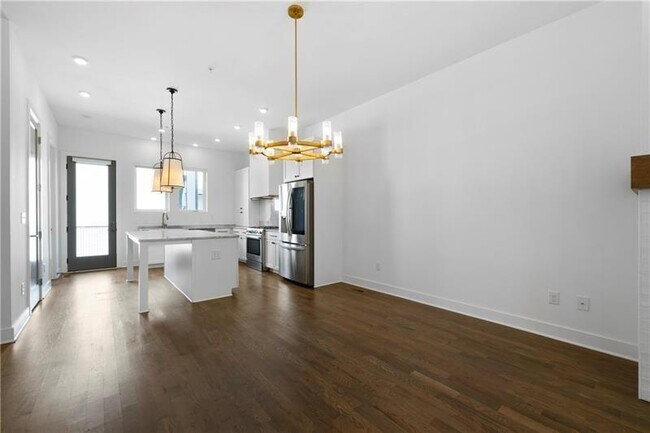 Building Photo - 2347 Hosea L Williams Dr SE