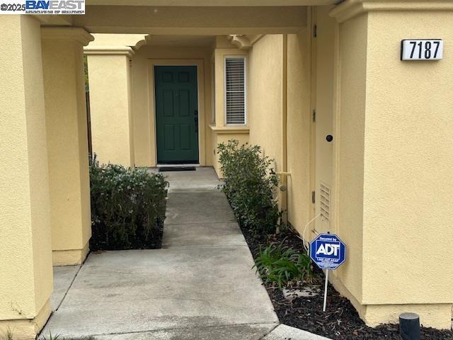 Building Photo - 7187 Briza Loop