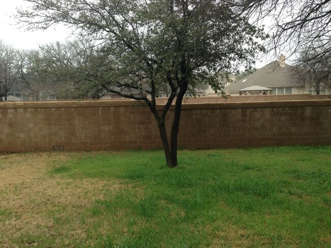 Building Photo - 4108 N Summercrest Loop