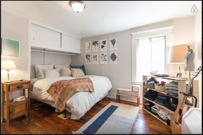 Bed 2 - 1453 Echo Park Avenue