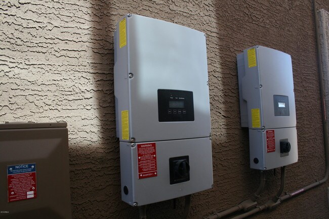 Building Photo - 10765 W Bronco Trail