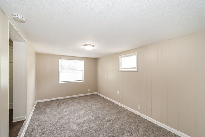 Building Photo - 6019 Verdes Rd