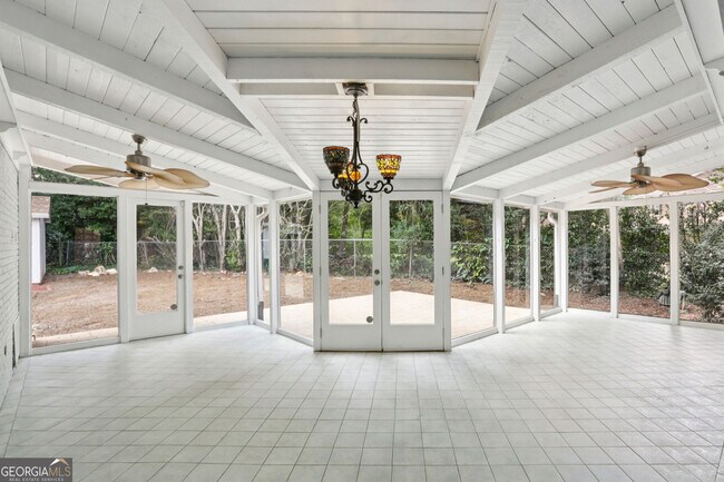 Building Photo - 5224 N Peachtree Rd