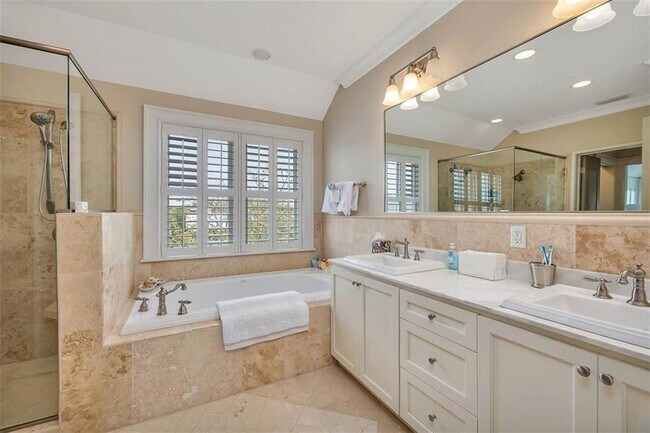 Building Photo - 17 Sea Oats Ln