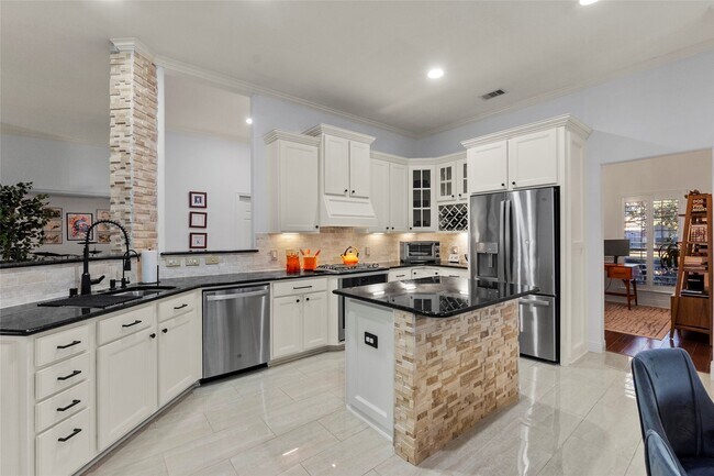 Building Photo - 26119 Savory Springs Ln