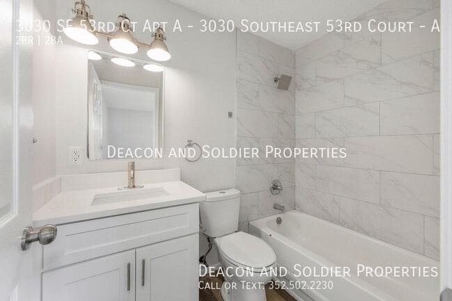 Building Photo - 3030 SE 53rd Ct