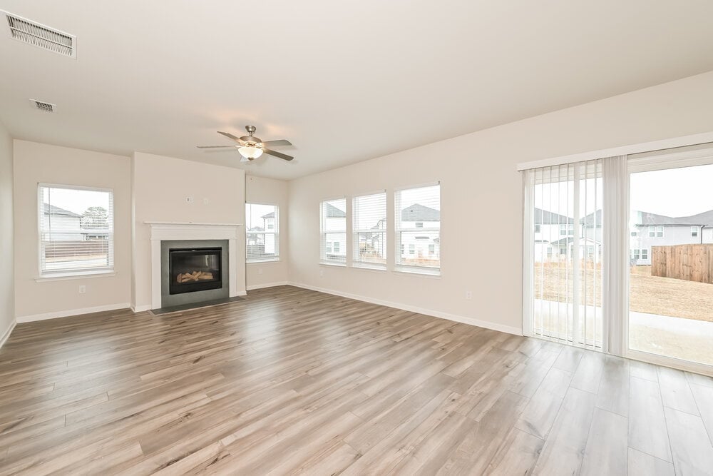 Building Photo - 5922 Green Ash Ct