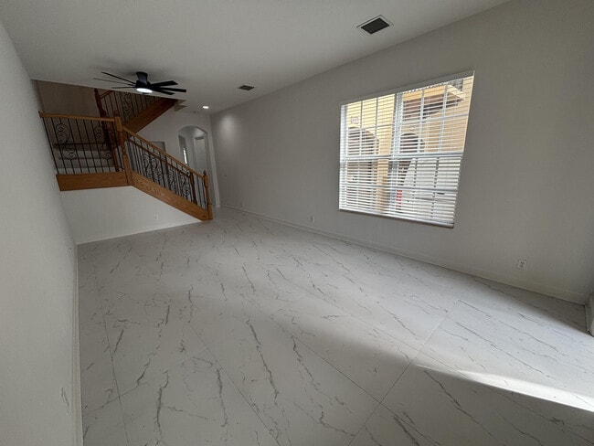 Building Photo - 2789 Eagle Rock Cir