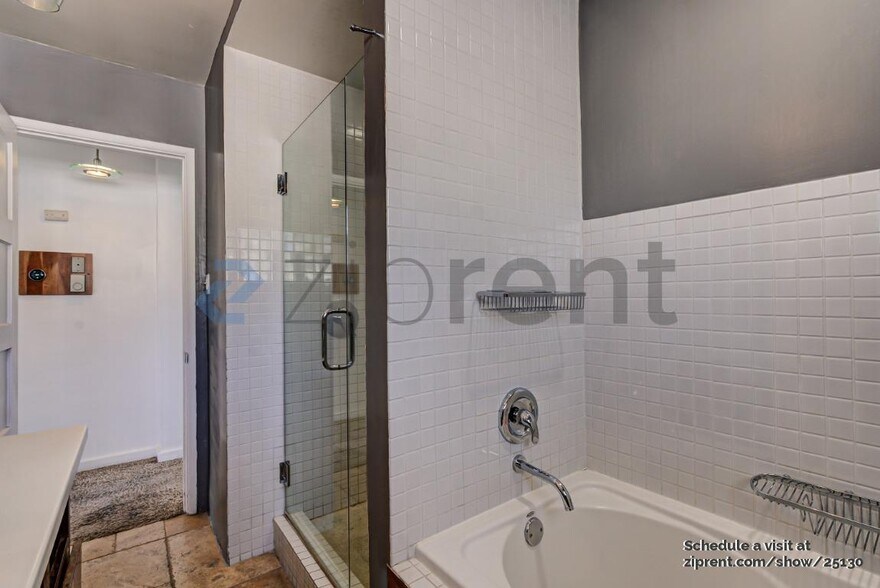 Building Photo - 4113 Cll San Antonio