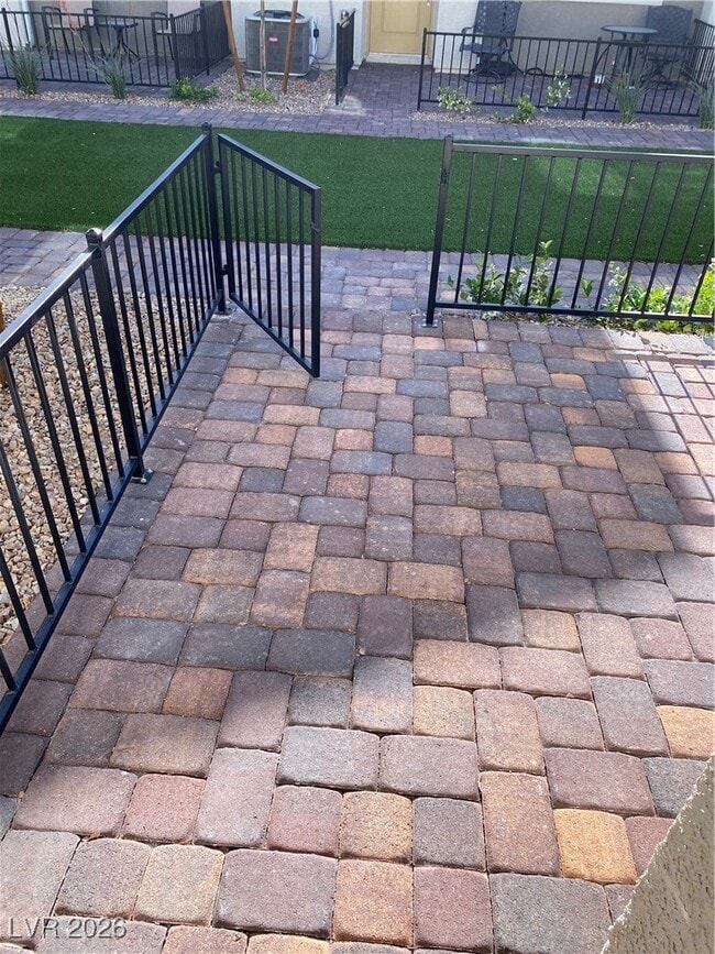 Building Photo - 6812 Alpine White Ct