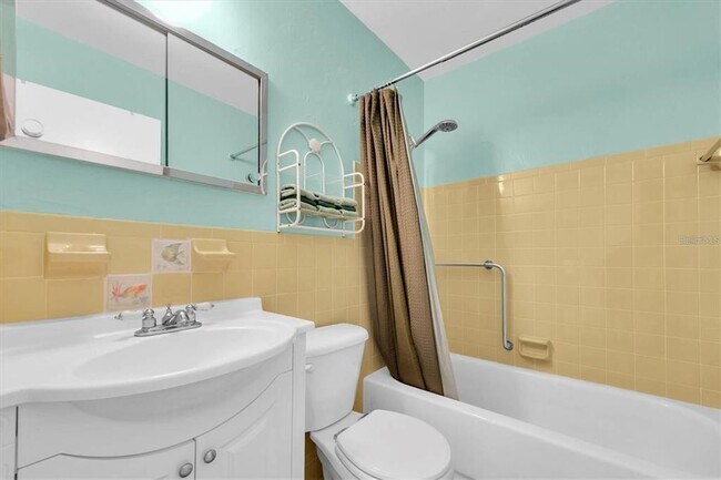 Building Photo - 2469 Franciscan Dr