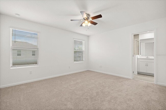 Building Photo - 9871 Walkway Dr