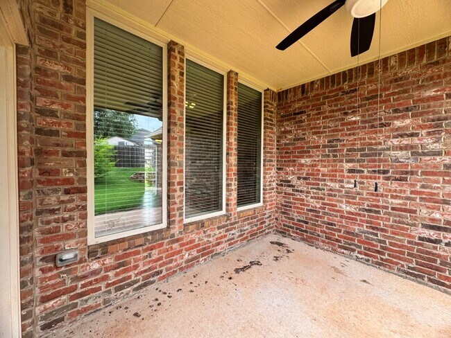 Building Photo - 3 Bed 2 Bath in Edmond!