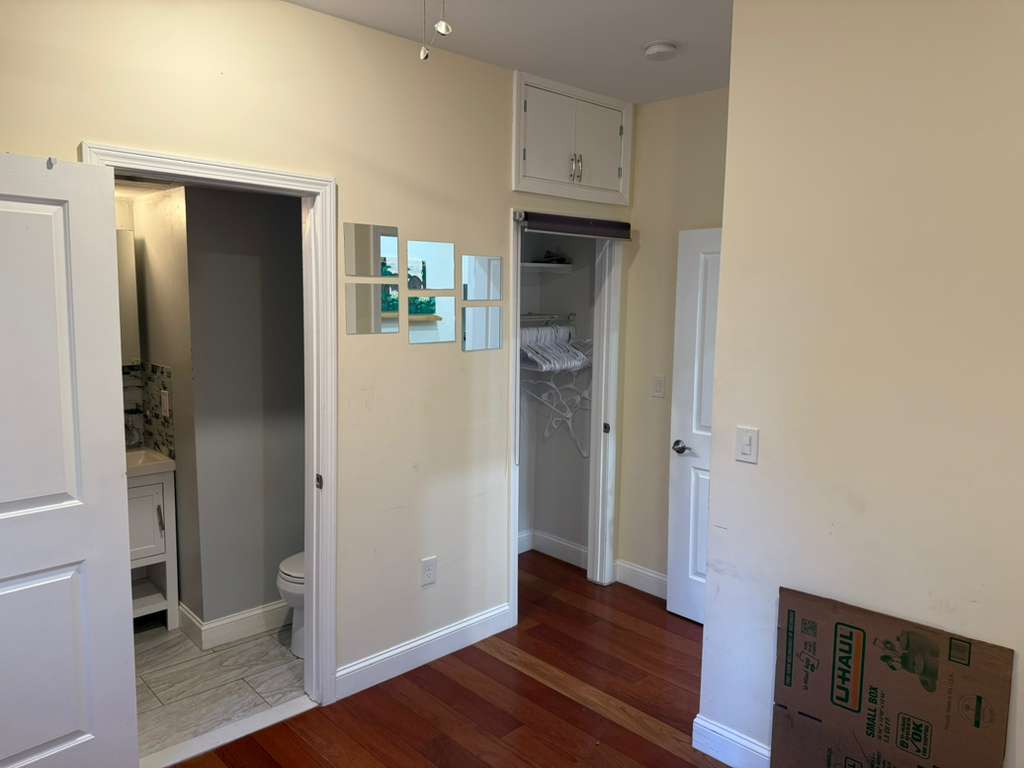 Building Photo - 89 Hancock St