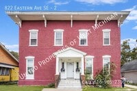 Building Photo - 822 Eastern Ave SE