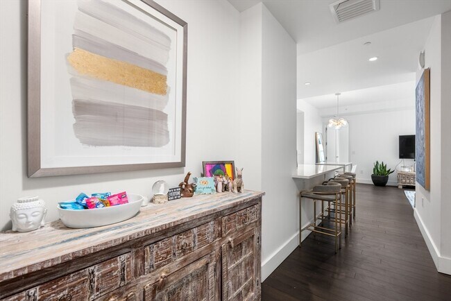 Building Photo - 22 Liberty Drive