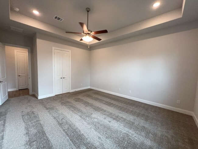 Building Photo - 5714 Caracara St