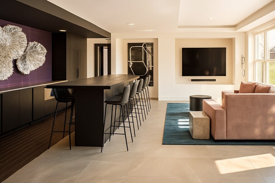 Building Photo - 3905 Laird Pl