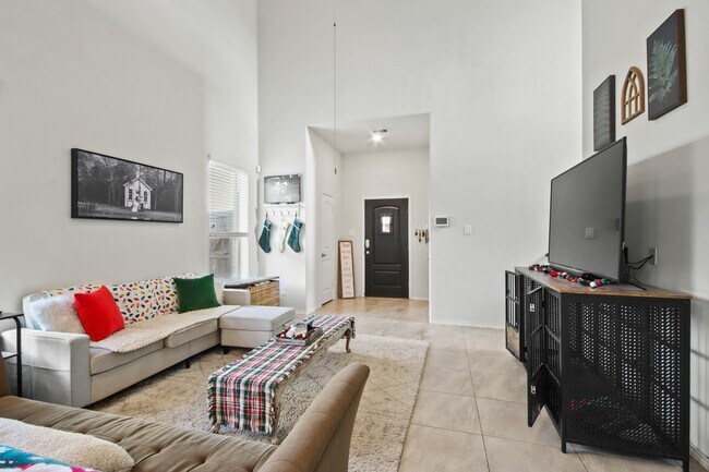 Building Photo - 4317 Chester Forest Ct