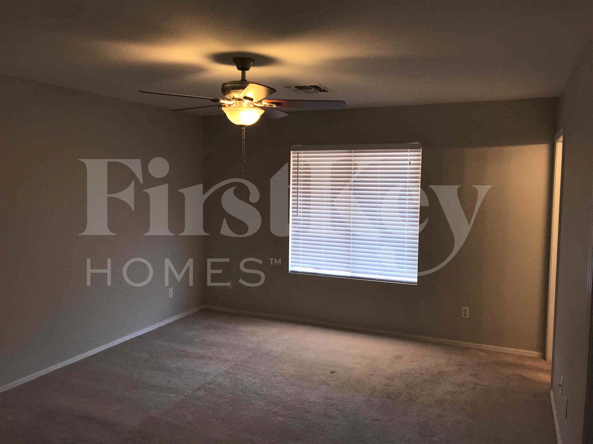 Building Photo - 3313 N 85th Ln