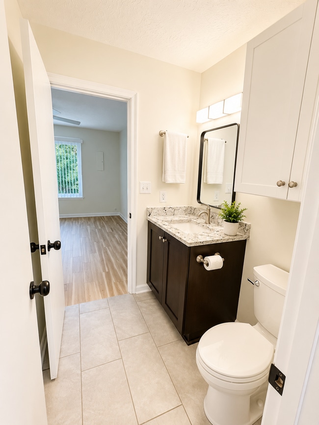 Building Photo - 373 Tinkerview Dr