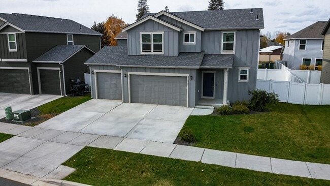 Building Photo - 1007 N Viewmont Rd