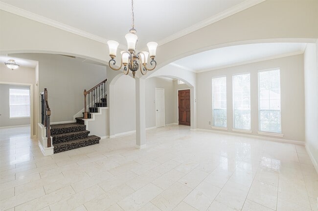 Building Photo - 20314 Nellie Gail Trail Ln