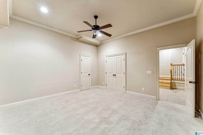 Building Photo - 2005 Lake Heather Dr