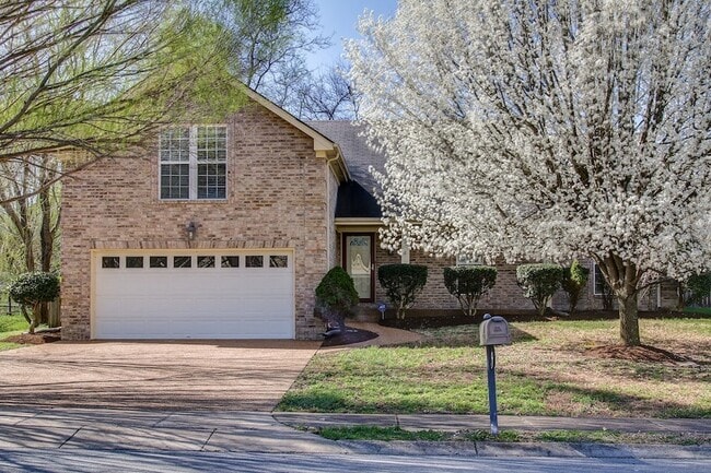 Primary Photo - 1031 Margaret Dr