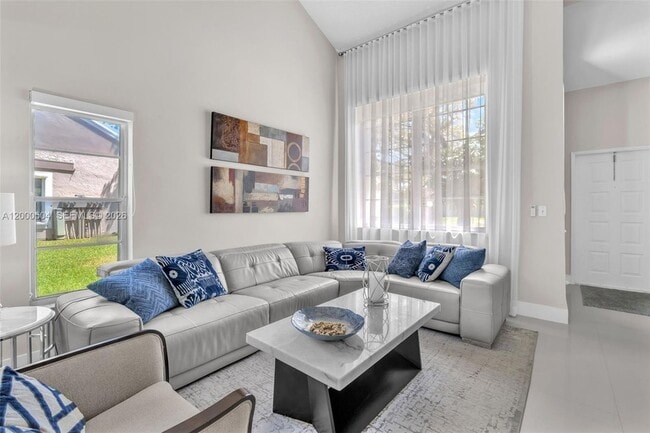 Building Photo - 15743 Woodgate Pl