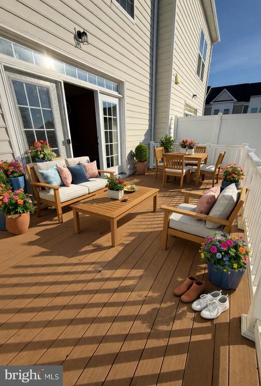 Building Photo - 2817 Shearwater Ln