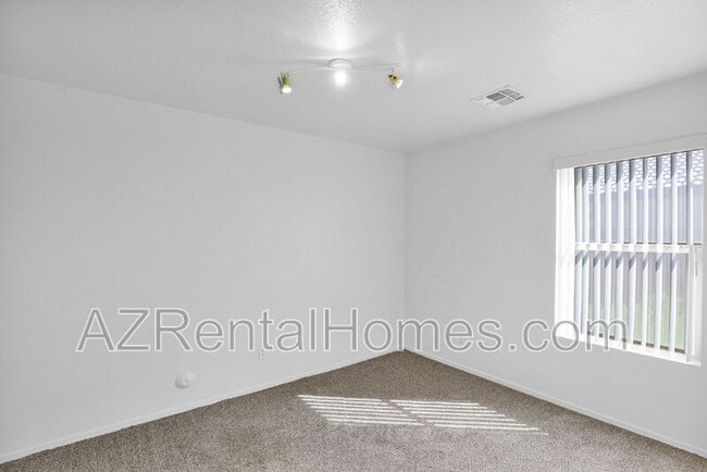 Building Photo - 701 S 122nd Ave