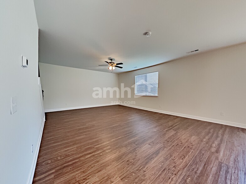 Building Photo - 3564 Butler Rd