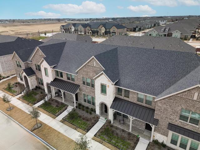 Building Photo - 517 Parkside Dr