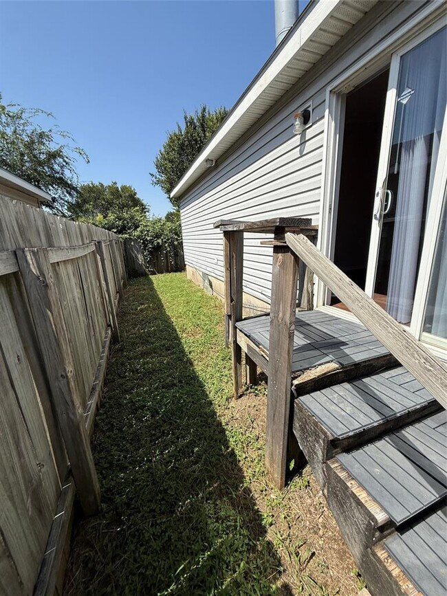 Building Photo - 4423 Magin Meadow Dr