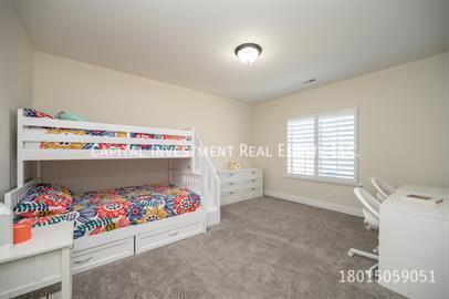 Building Photo - 222 Parkway Cir