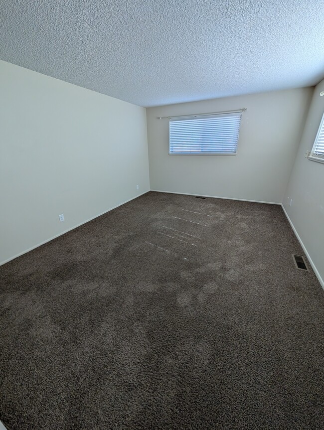 Building Photo - 509 S 300 E