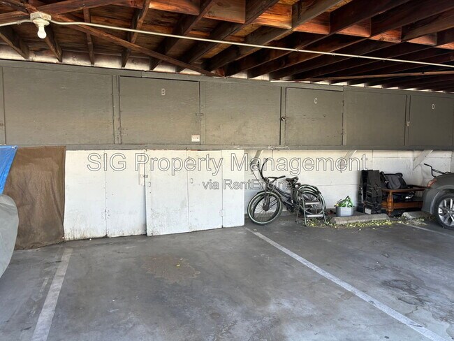 Building Photo - 311 Griswold Ave