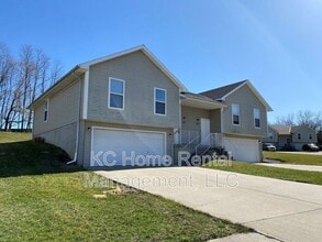 Building Photo - 605 Susanne Ct