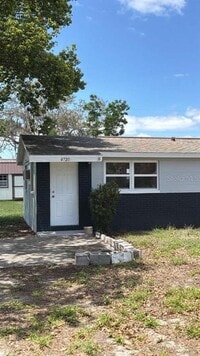Building Photo - 4720 Wales St
